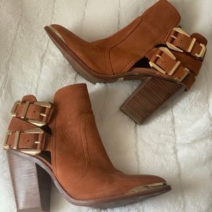 Slightly used Gianni Bini booties